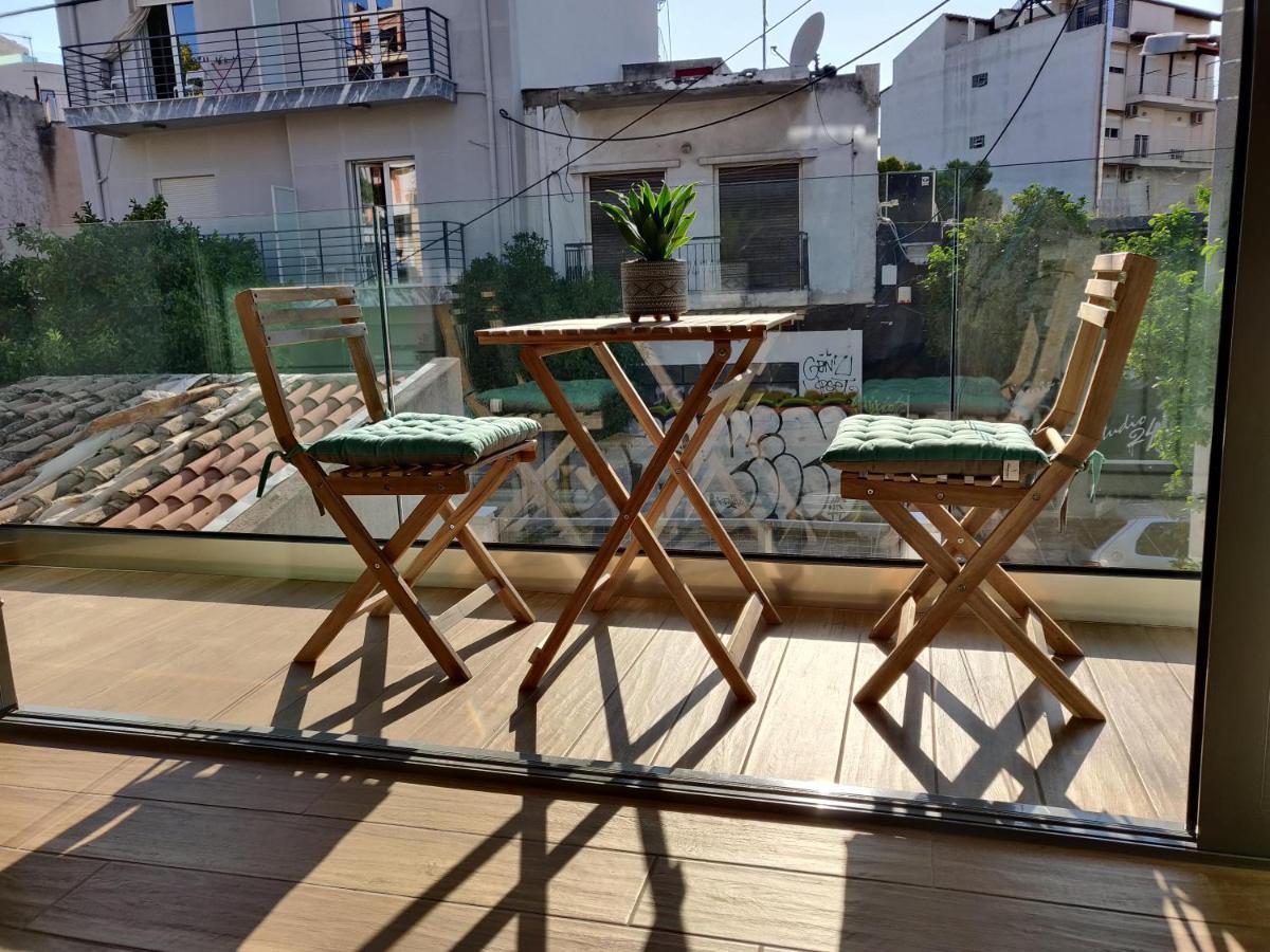 Sunny New Lovely Apartment 60 Meters From The Metro أثينا المظهر الخارجي الصورة